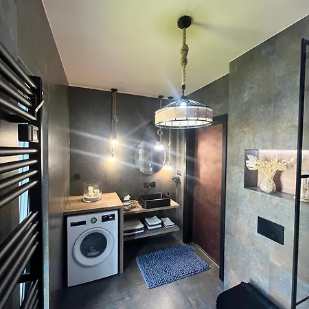 Apartment Silesia B129 *