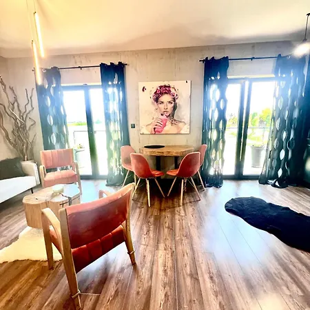 アパート Silesia B129